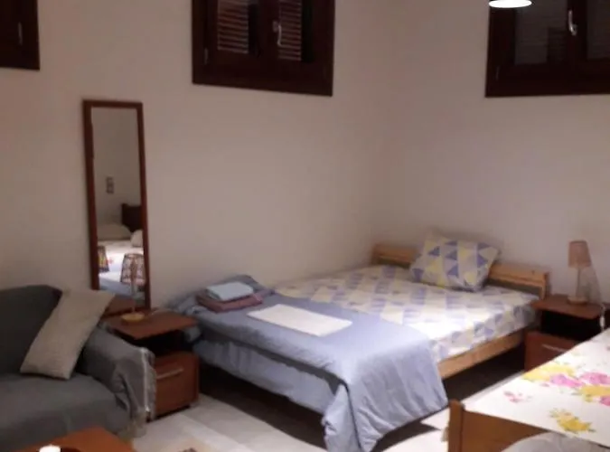 Eugenia' S * Nauplie