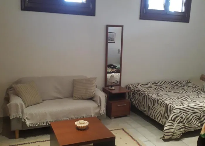 Eugenia' S * Nauplie